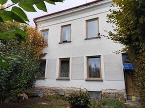 Prodej domu se dvěma bytovými jednotkami, zahradou a dílnou v obci Žirovnice